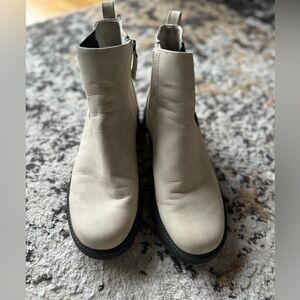 Dr. Scholl's Cream Leather Ankle Booties